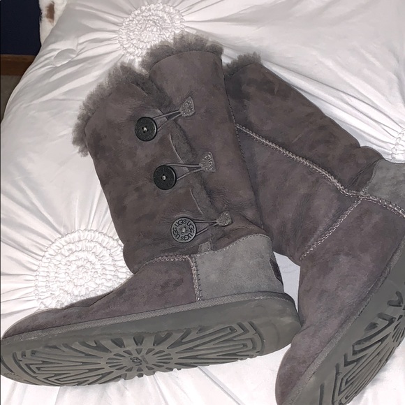 UGG Shoes - Ugg boots